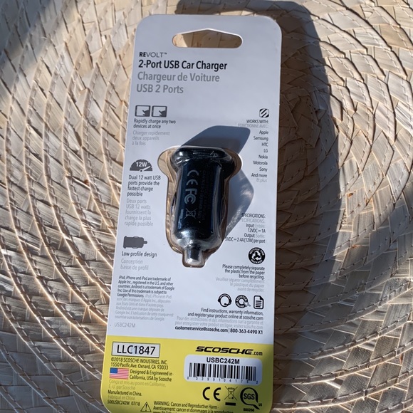 2-Port USB Car Charger - Picture 2 of 3